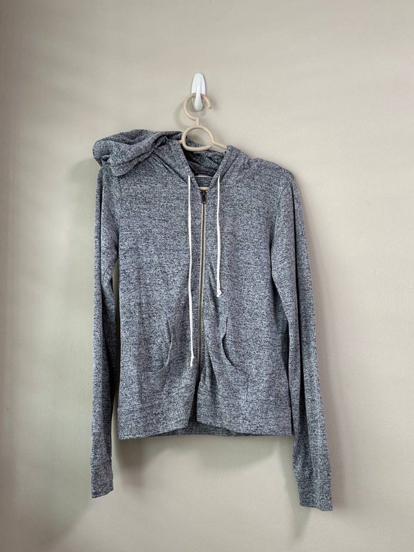 Brandy Melville Christy Hoodie Brown, Women's Fashion, Coats, Jackets and  Outerwear on Carousell