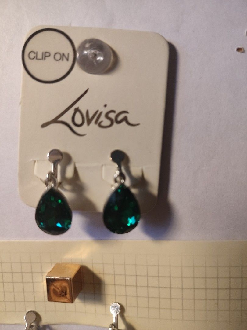 Buy new arrivals one earring