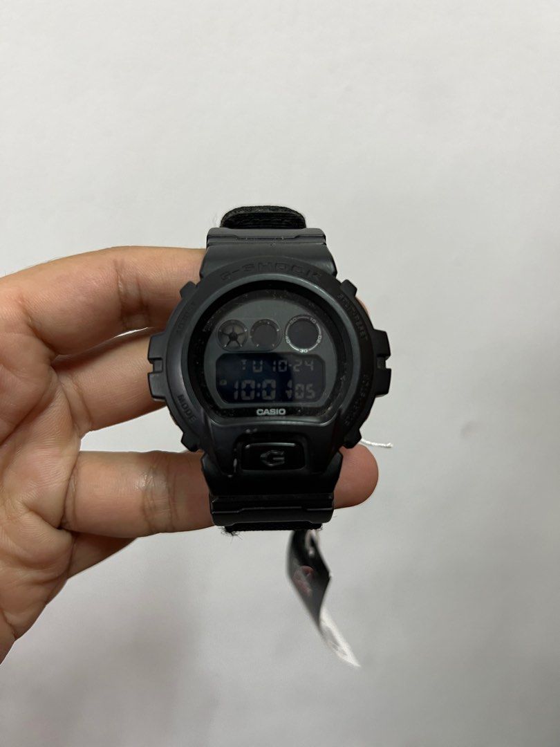 Casio dw 6900bbn store