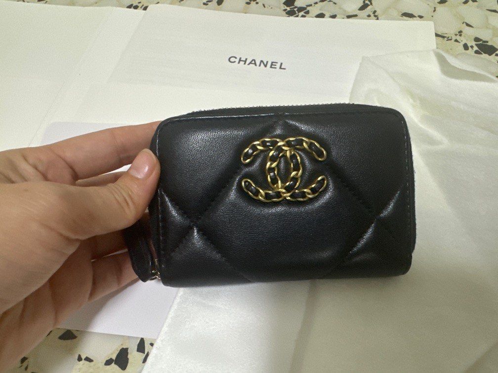 CHANEL Chanel 19 Zip coin purse CC mark Leather Coin case AP0949 /083389