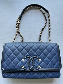 BNIB Chanel 23P Hobo Bag Loop / Moon Bag in Black Light Gold Hardware Small  Size *Local SG Set* 23s