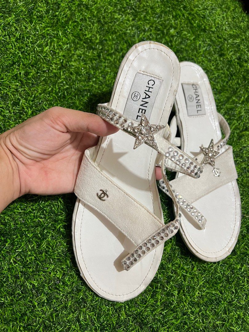 Chanel white flat sandals, Women's Fashion, Footwear, Flats & Sandals ...