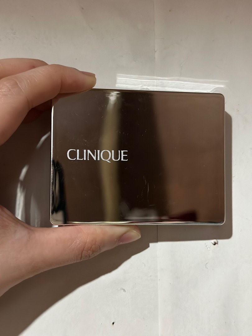 Clinique Blushing Blush in Berry Delight, Beauty & Personal Care, Face
