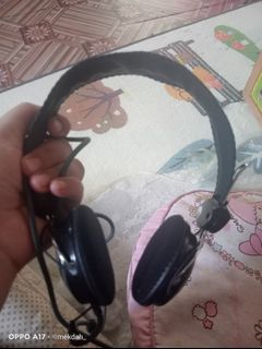 (Category: ) located in . Submitted by gdawardrobe (Listing ID 1261829302, Image 1). Description: .