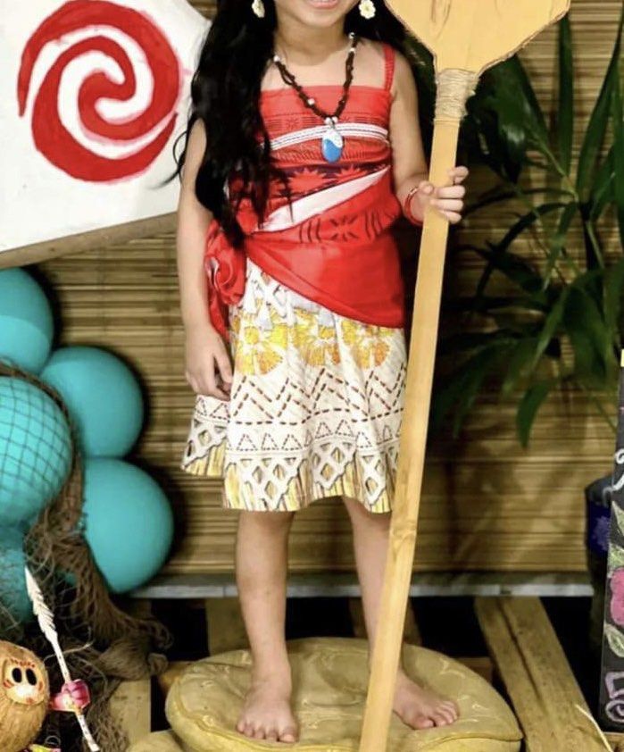 Disney Moana Costume with Maui Hook for rent only