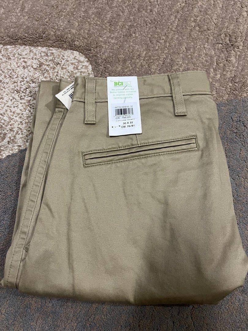 Dockers alpha top khaki slim fit