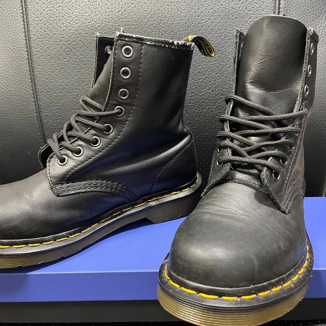 Cheap used doc martens store