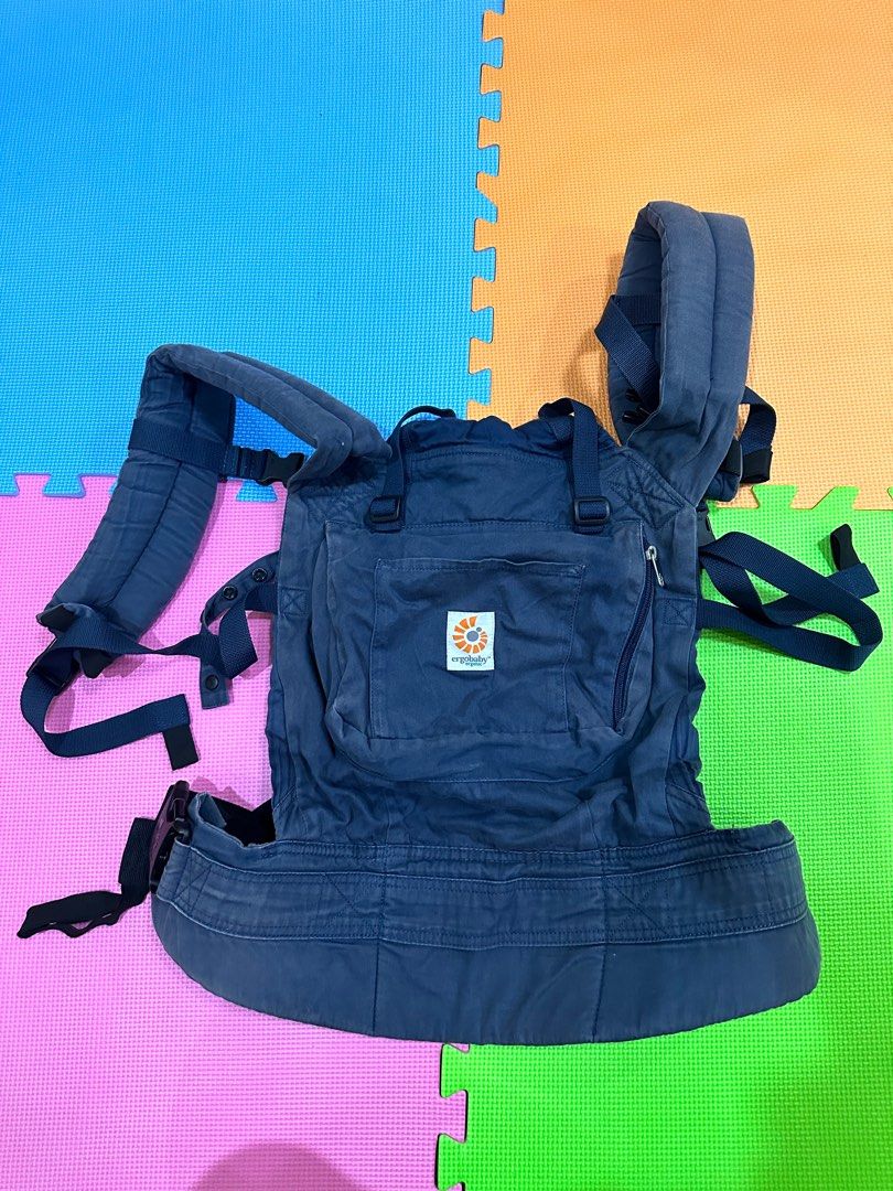 Ergobaby stripe deals diaper bag