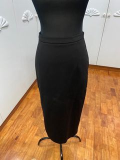 Ever New midi skirt in black