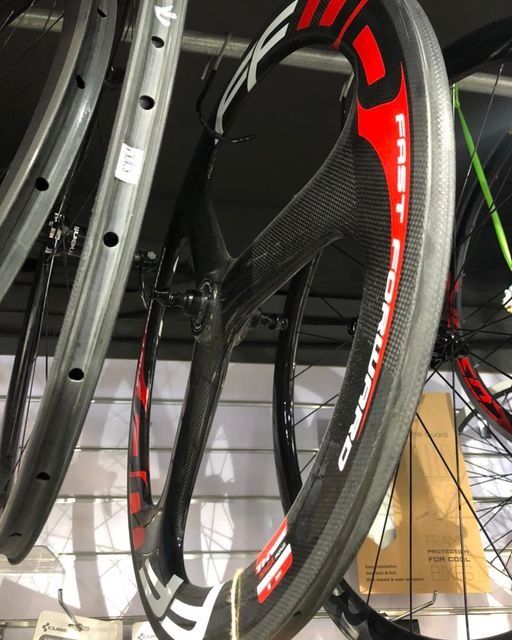 全新行貨⭐特價出清⭐FFWD Carbon 3 Spoke Tubular 管胎前輪框煞版