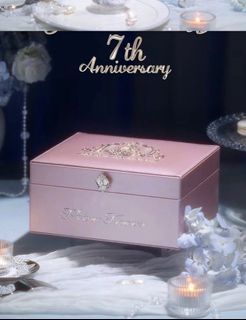 ONHAND 💕 Flower Knows 7th Anniversary Limited Edition Pink Pearl Gift Storage Box