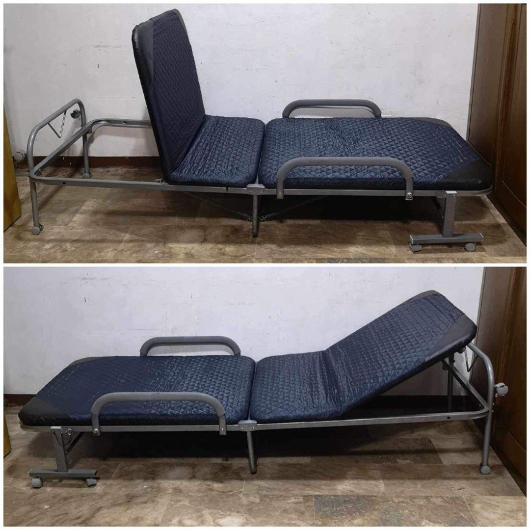 Folding bed Japan surplus (Category: Bed Frames & Mattresses) located in Manila. Submitted by Hezcki (Listing ID 1261899747, Image 1). Description: .