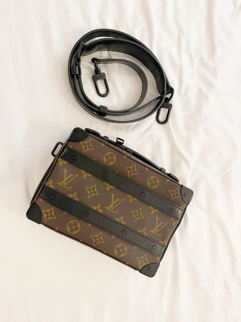 Louis Vuitton pre-owned Monogram Soft Trunk Shoulder Bag - Farfetch