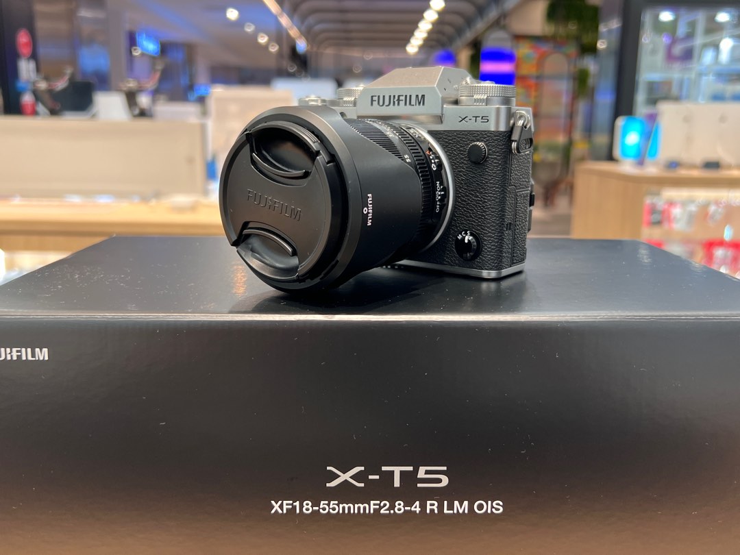 FUJIFILM X-T5 XF18-55mmF2.8-4 R LM OIS - デジタルカメラ