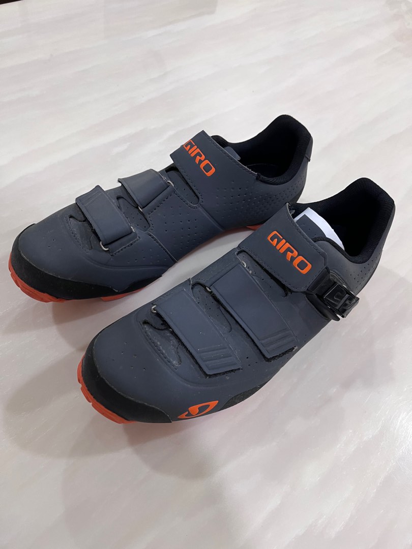 Giro privateer r online