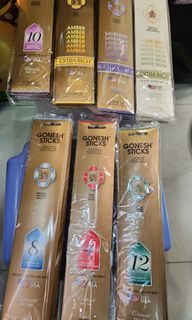 GONESH - NO.8   STICKS 
#客人回圖片 
#圖片 #薰衣草線香
20支的 No.8 線香终於到貨了！

對於經常來Lavender House 的朋友們，店鋪內的氣味大家都不陌生吧?
NO.8線香
👍👍👍👍👍👍
美國線香品牌GONESH，自1923年創立以來

-20支裝:
$49