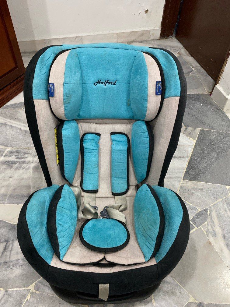 Spiderman car 2025 seat halfords