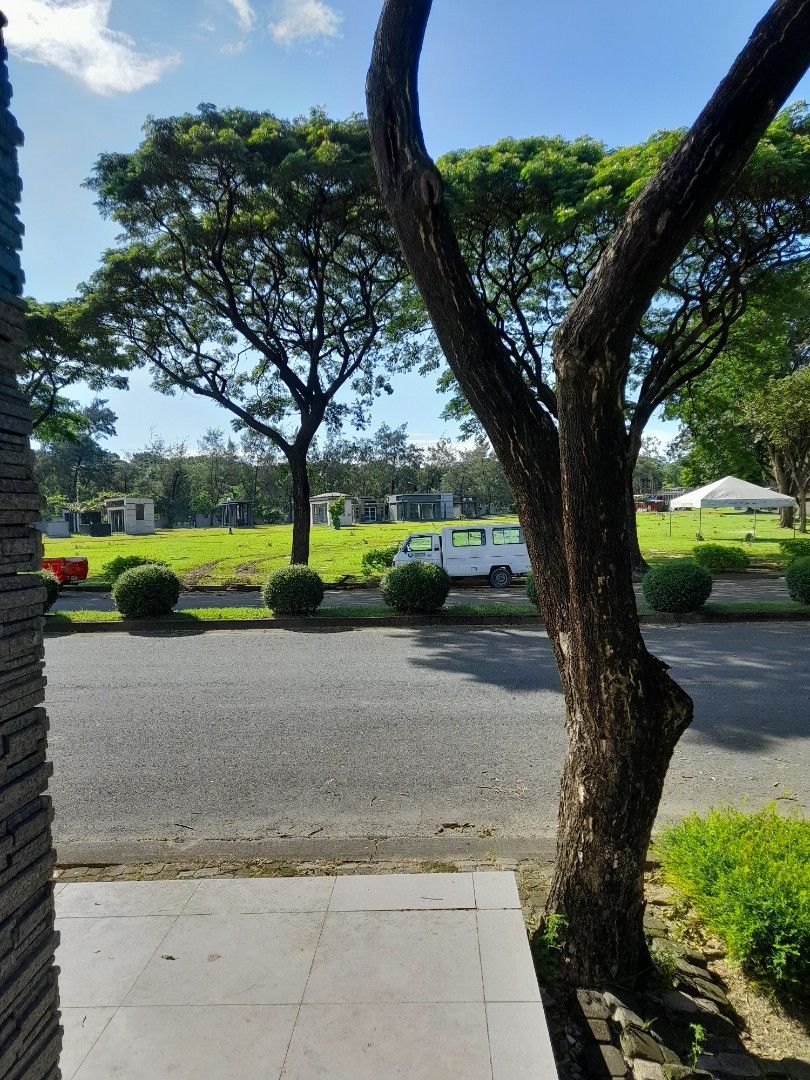 Heritage Park Fort Bonifacio, Property, For Sale, Memorial Lot on Carousell