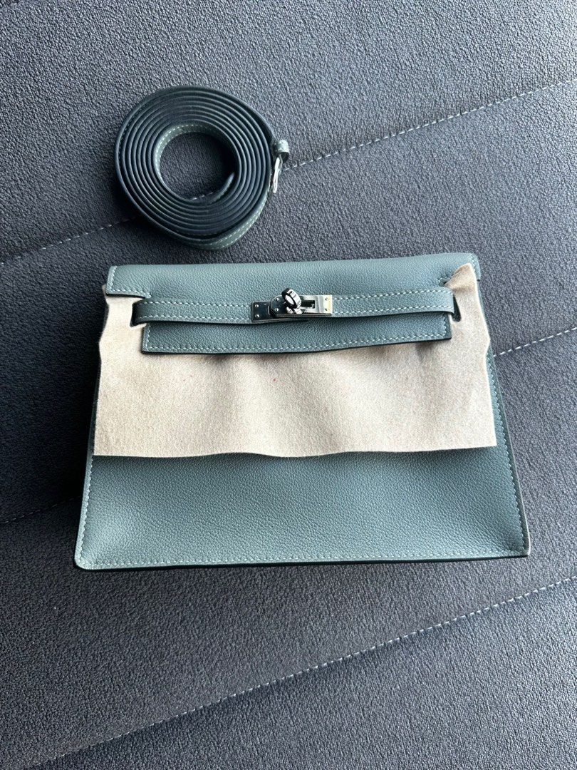 HERMES Evercolor Kelly Danse II Belt Bag Vert Amande 637839