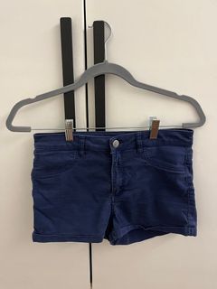 (Category: ) located in . Submitted by clothesfordiapers (Listing ID 1261948293, Image 1). Description: .