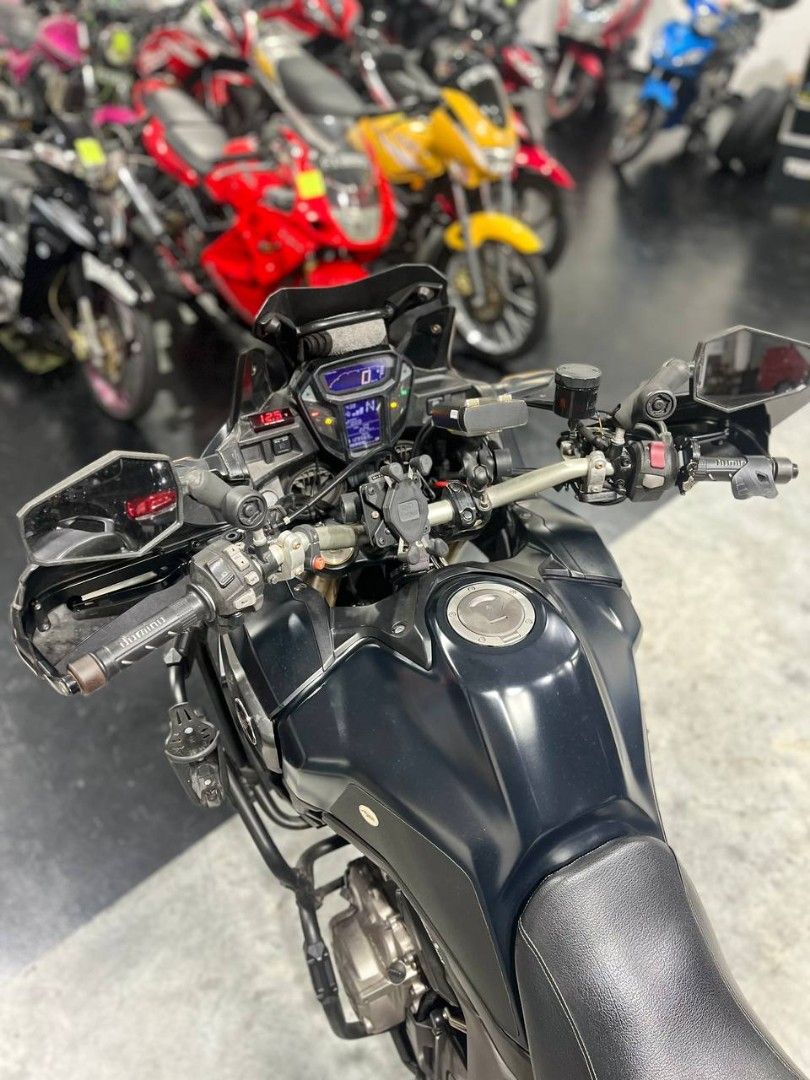 Cfr1000l online africa twin