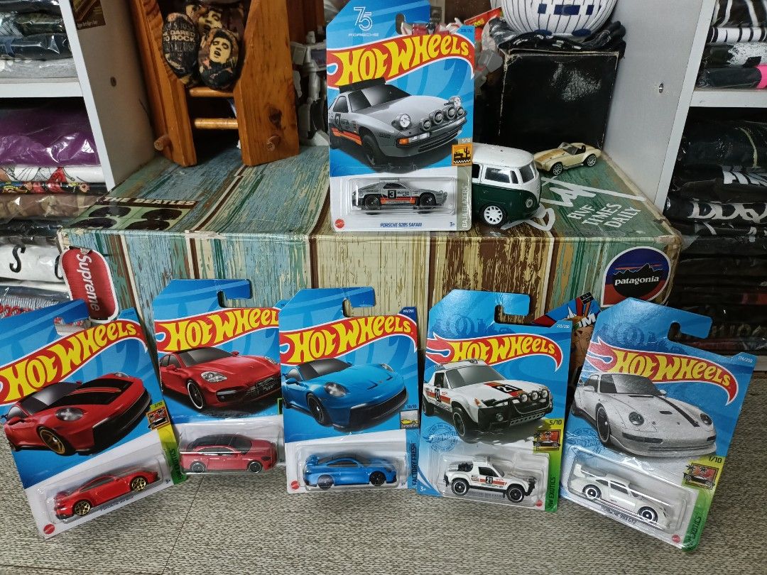 Hot wheels sales lot f 2019