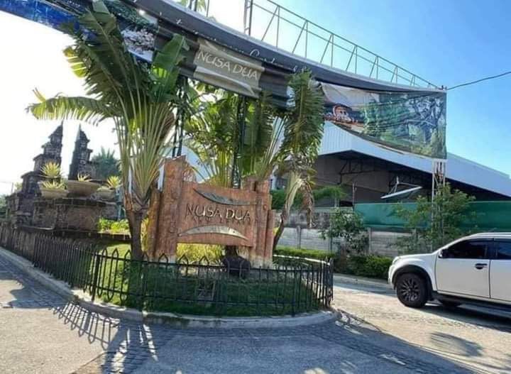 House in Santoso Villas Nusa Dua Farm Estate Paradahan 1 Tanza Cavite