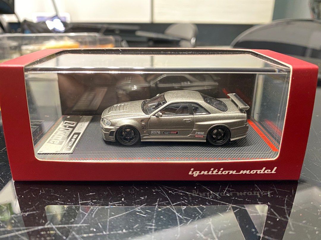 Ignition Model (Category: Vehicle & Diecast Models) located in Singapore. Submitted by www0821 (Listing ID 1261801072, Image 1). Description: .