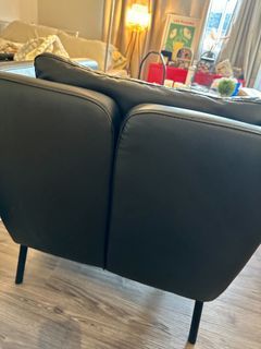 Ikea Ekero Chair (Black)