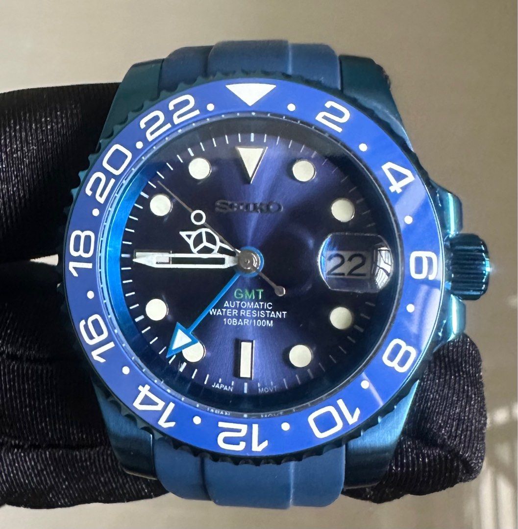 IN STOCK Frost Blue Seiko GMT 24 hr hand Luxury Watches on