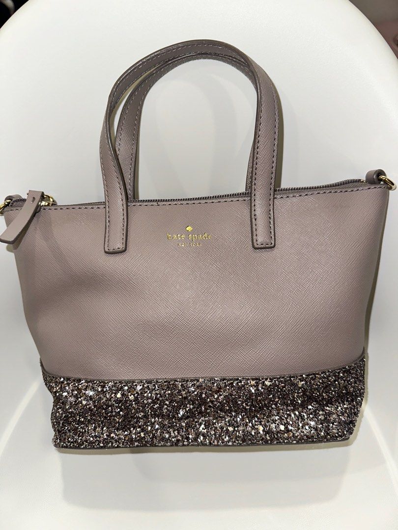 Kate spade purse 2025 with glitter on bottom