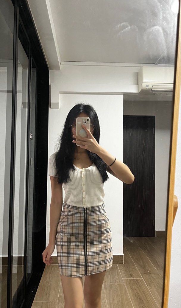 Burberry plaid top mini skirt
