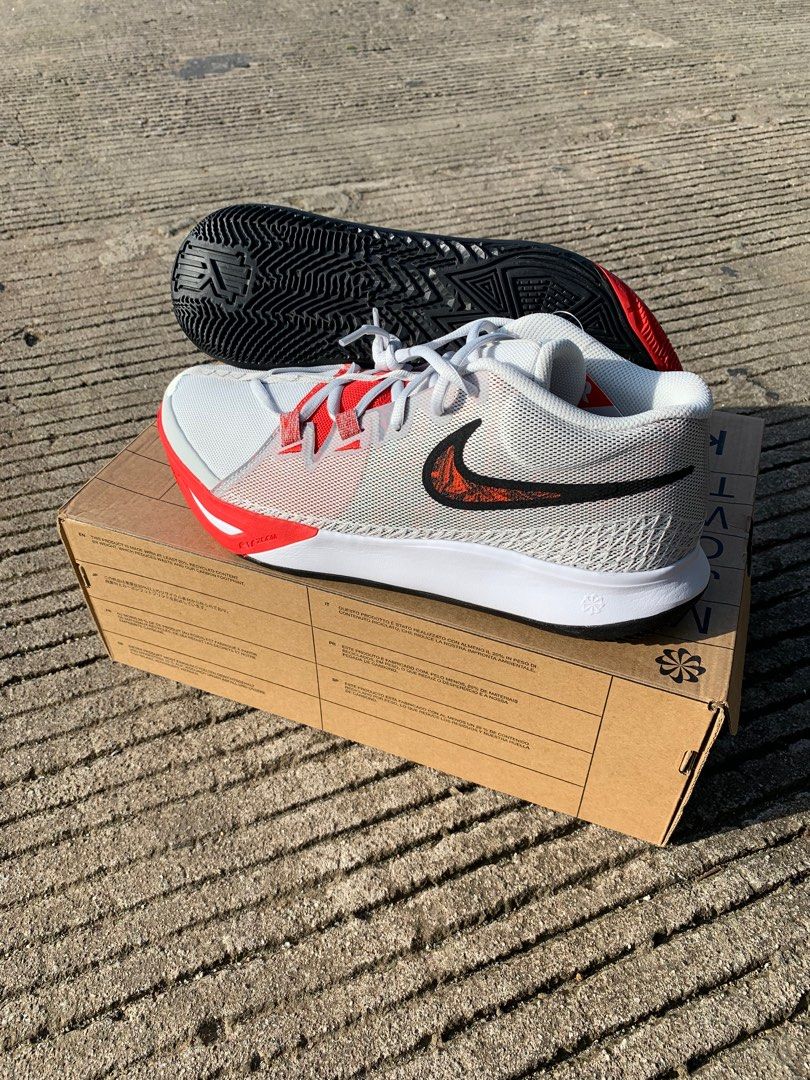 Kyrie Flytrap 6 ‘Photon’ (Category: Sneakers) located in Bulacan. Submitted by soleeater.ph (Listing ID 1261793200, Image 3). Description: Nike Kyrie Flytrap 6 “Photon” size 9.5 / 10 / 10.5 / 11 ₱3700 ONLY ✅ (BELOW SRP ₱5495 ❌) • Open for COD/Spaylater • Guaranteed legit and brandnew • Can ship nationwide Shipping via Lalamove, LBC, Flash or J&T 📩 .
