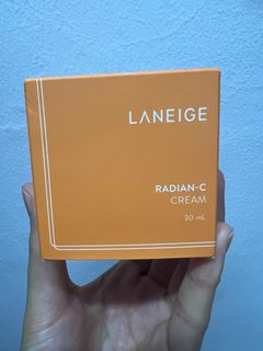 (Category: ) located in . Submitted by Weiwei9309 (Listing ID 1261880646, Image 1). Description: .