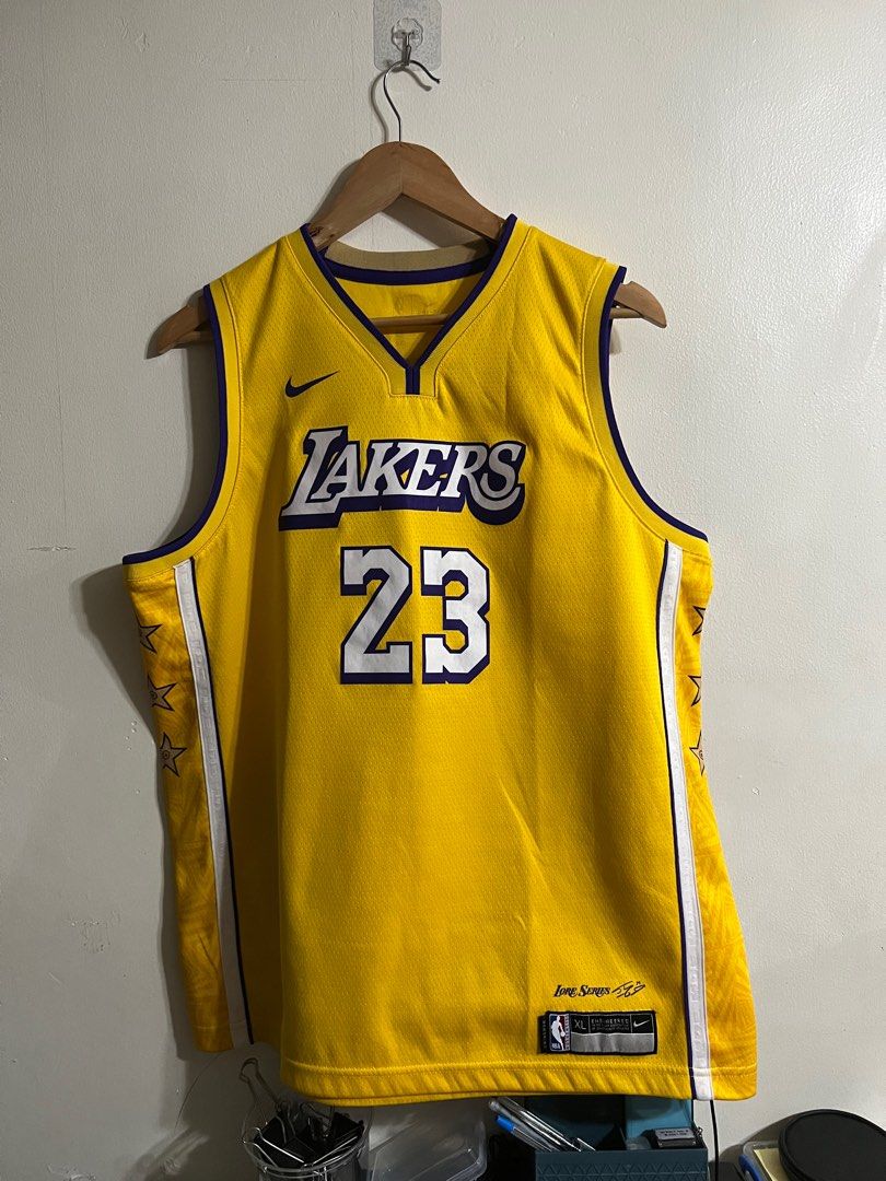 Nike x lakers x lebron jersey, Men's Fashion, Activewear on Carousell