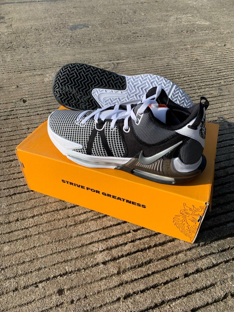 lebron witness 4 oreo