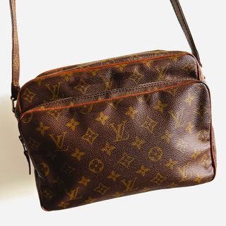 Louis Vuitton Limited Edition Tribal Double Pochette Bag – Sellier