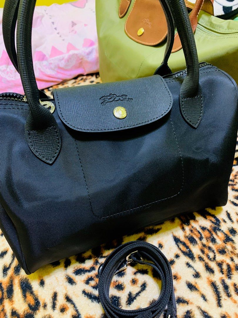 Longchamp doctors discount bag authentic