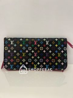 Authentic Louis Vuitton Epi Leather Key Pouch🩷, Luxury, Accessories on  Carousell