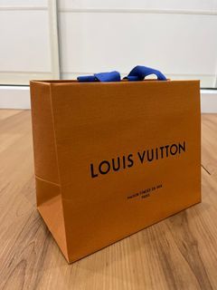 Lv drawer box with paper bag 100% authentic - Hobby & Collectibles