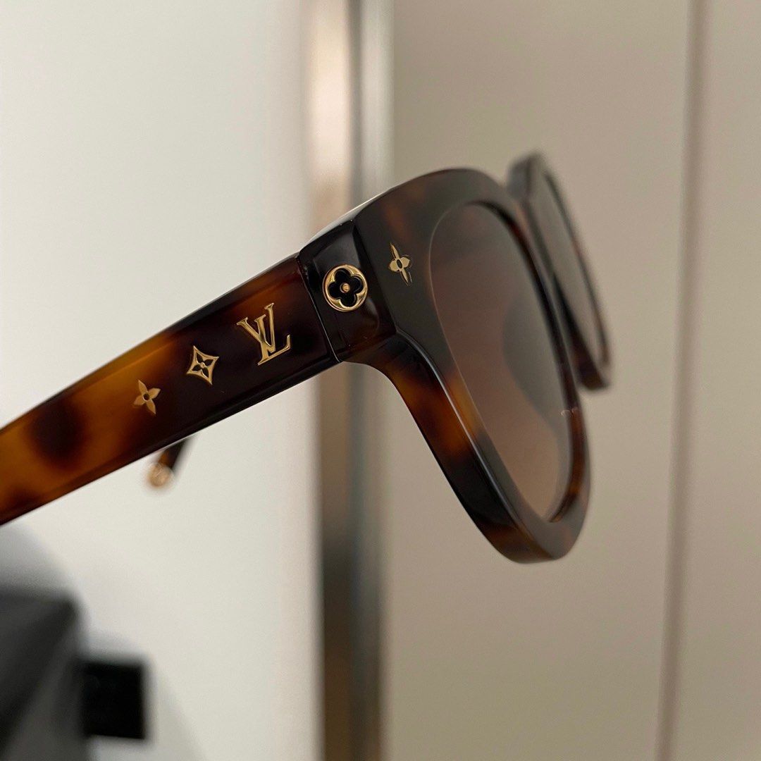 Shop Louis Vuitton MONOGRAM Street Style Square Sunglasses (Z1524W