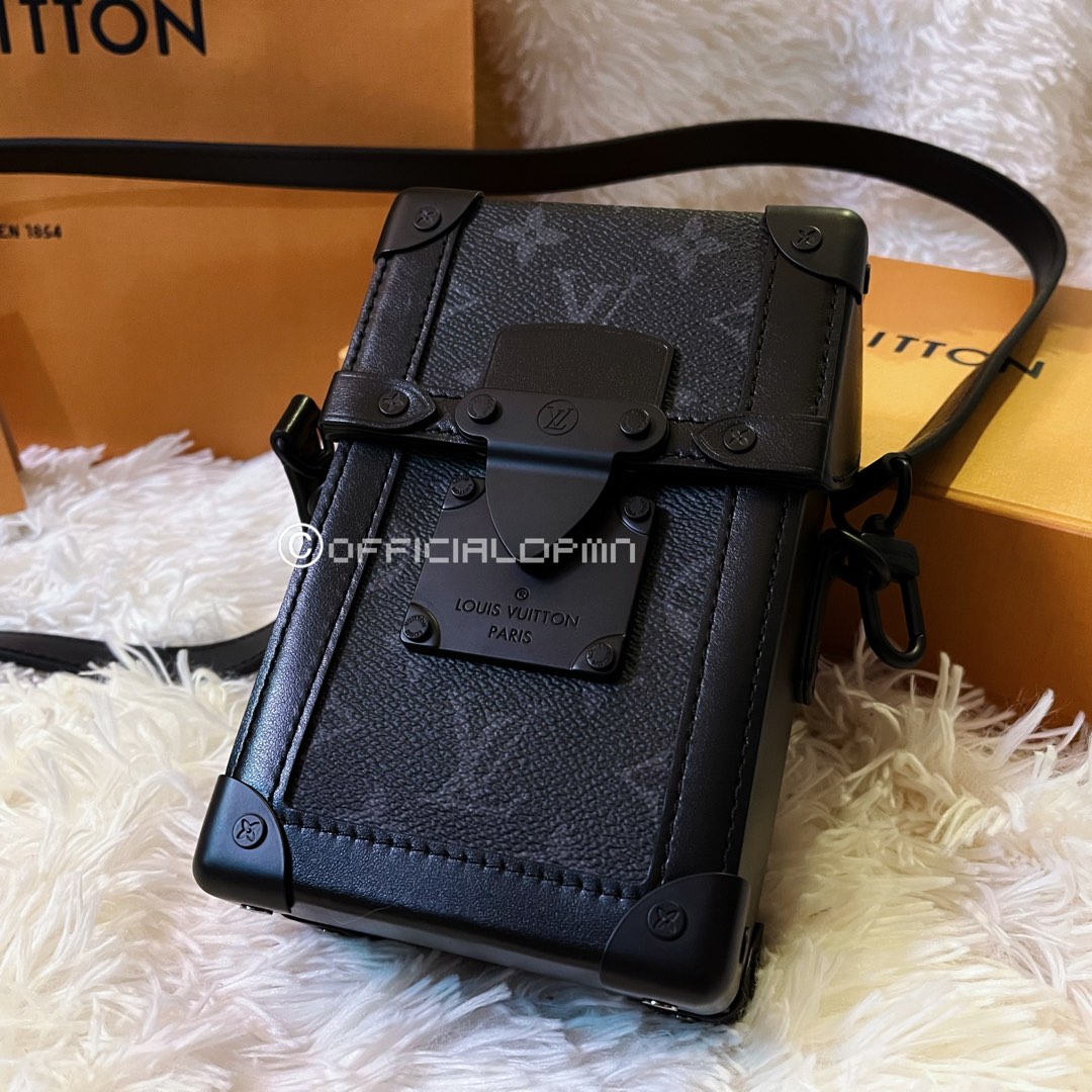 Vertical Trunk Wearable Wallet Monogram Taurillon Leather LG - G90 - Bags