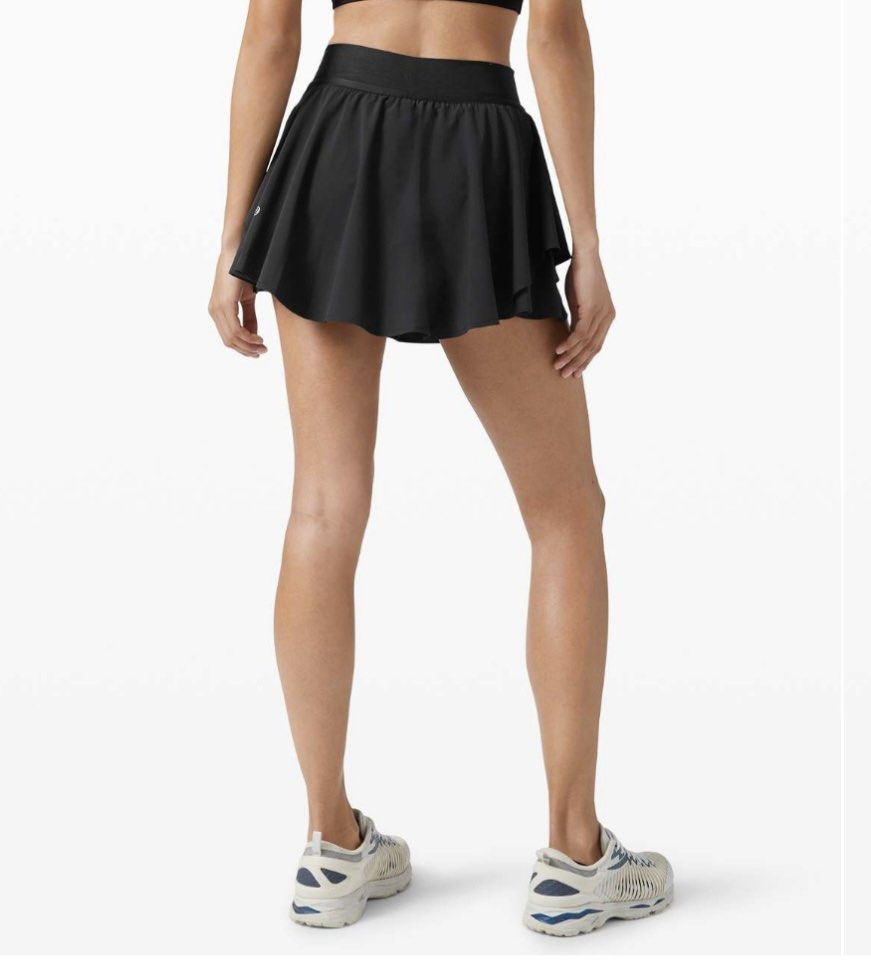 Lululemon black skort top