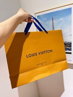 New Louis Vuitton perfume/LV shopping bag , Luxury on Carousell