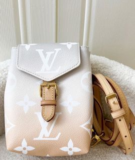 Sling bag Louis Vuitton LV , Luxury, Bags & Wallets on Carousell