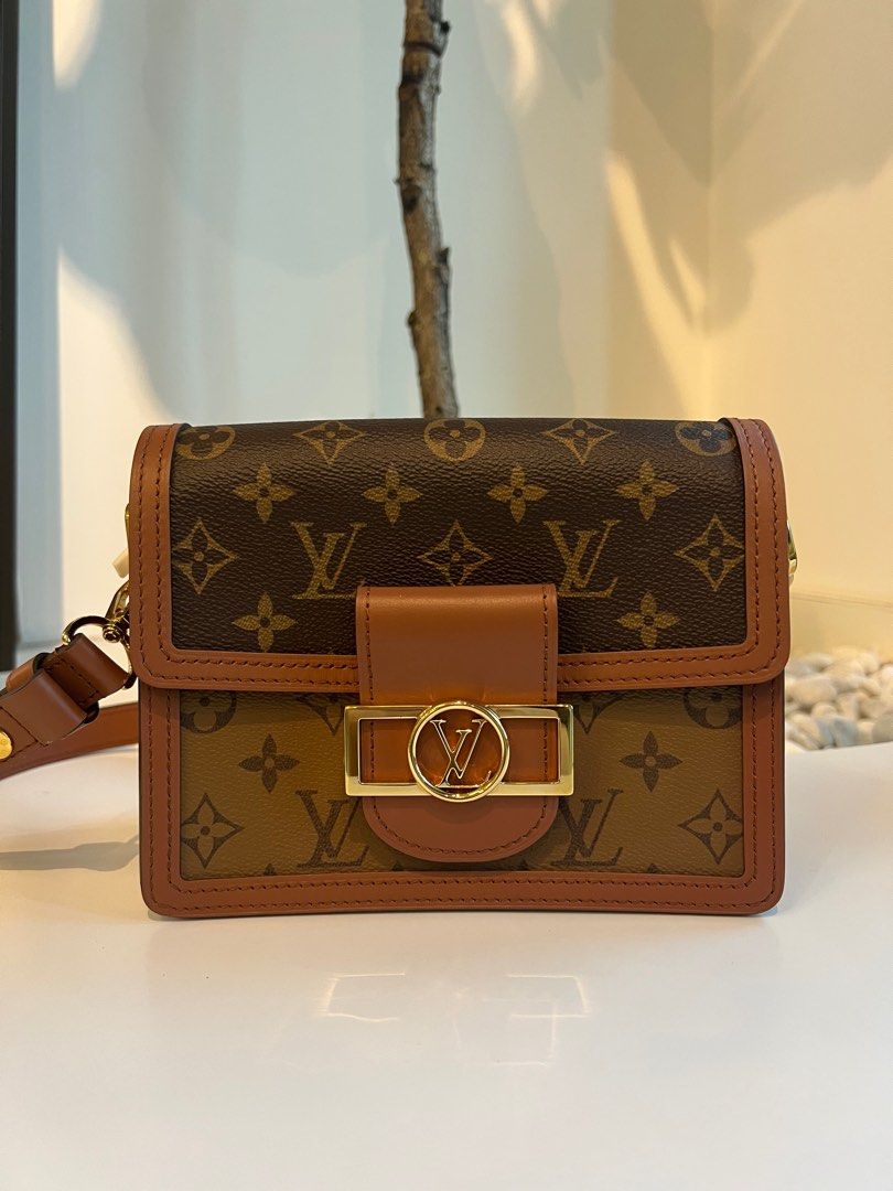Lv dauphine mini 2025 size