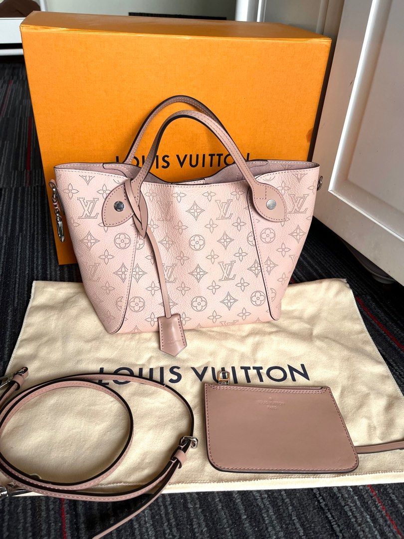 Louis Vuitton Hina PM, Luxury, Bags & Wallets on Carousell