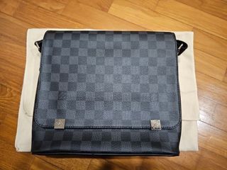 Buy Free Shipping [Used] LOUIS VUITTON Clutch Bag Pochette Jules GM Chapman  Brothers Damier Ebene N63345 from Japan - Buy authentic Plus exclusive  items from Japan