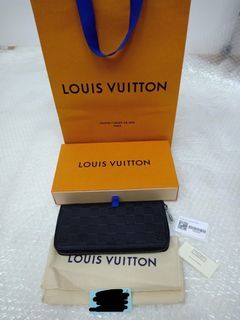 Louis Vuitton M81522 S-Lock Vertical Wearable 錢夾手機包帆布黑花