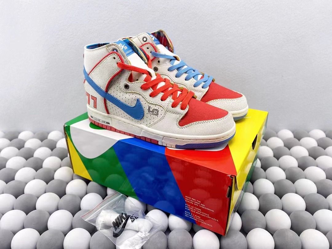 Magnus Walker X ishon Wair X N K SB Dunk High Pro QS Men s
